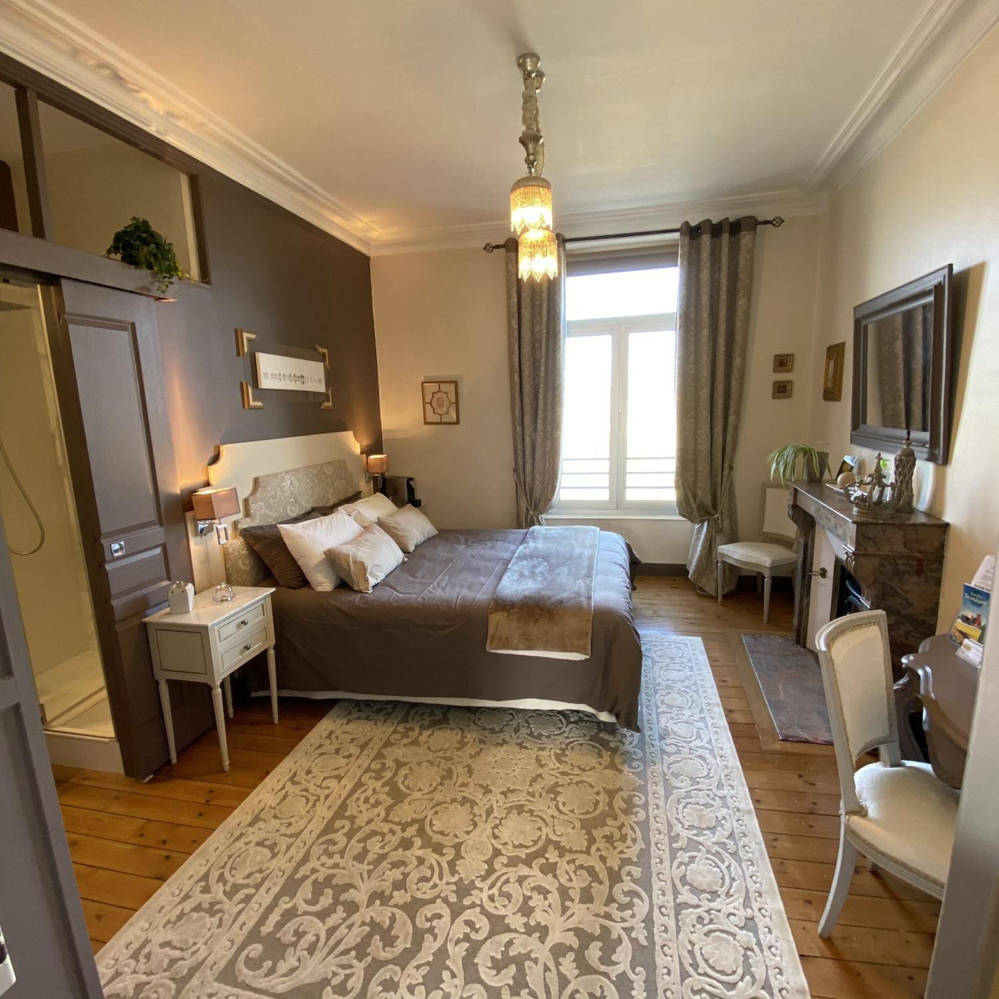 Les Lamartine-Chambres D'Hotes Le Mans Esterno foto